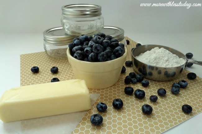 ingredients to make Blueberry Dump Cake- Mini Blueberry Desserts