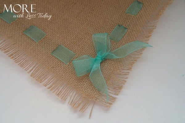 Burlap Placemat for Spring