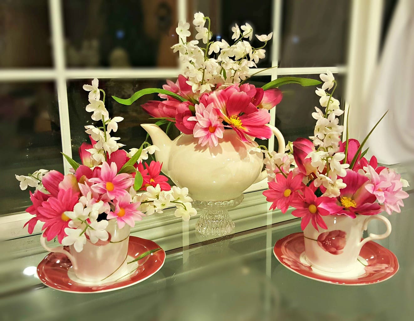 Teapot Flower Arrangement An Easy DIY Gift Idea