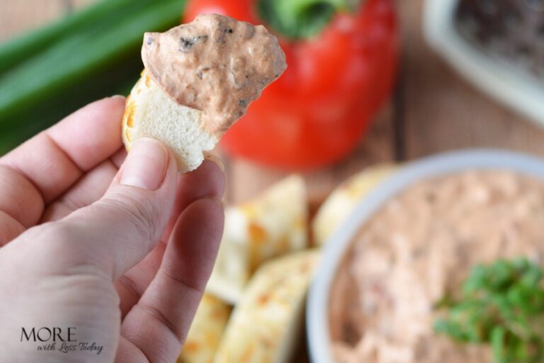 Tasty Pepperoni Pizza Dip Made in a Slow Cooker