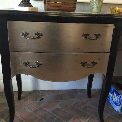 How to Paint Old Furniture with Chalk Paint 4 Easy Steps