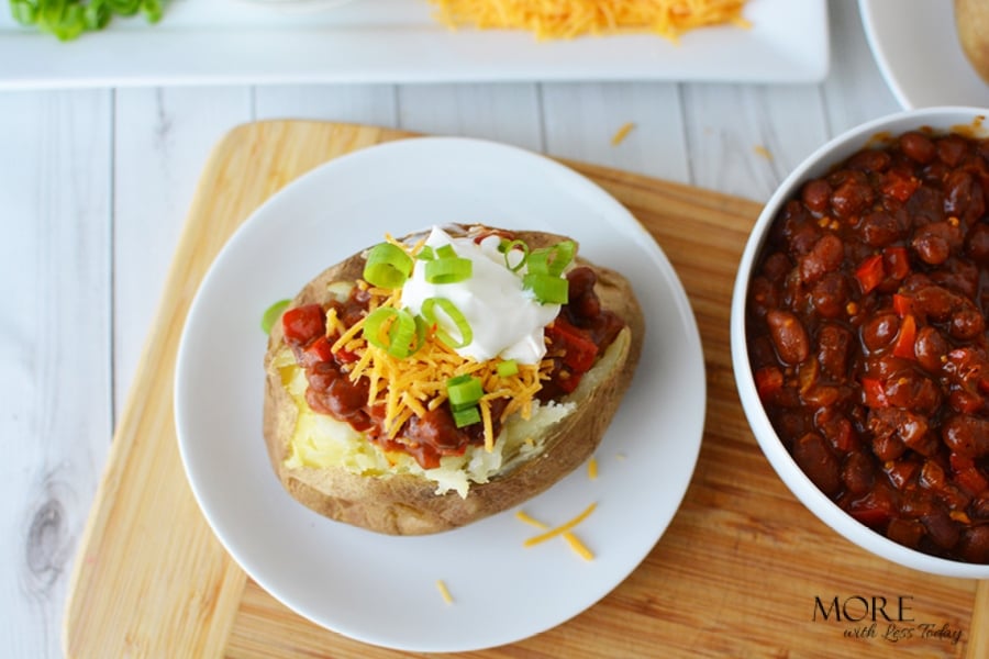 Baked Potato Recipe with Chili and Beans