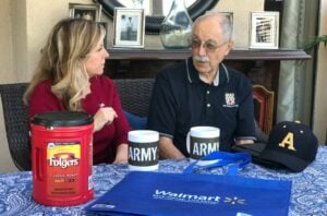 Folgers Share a Cup and a Story with the Veteran Next Door