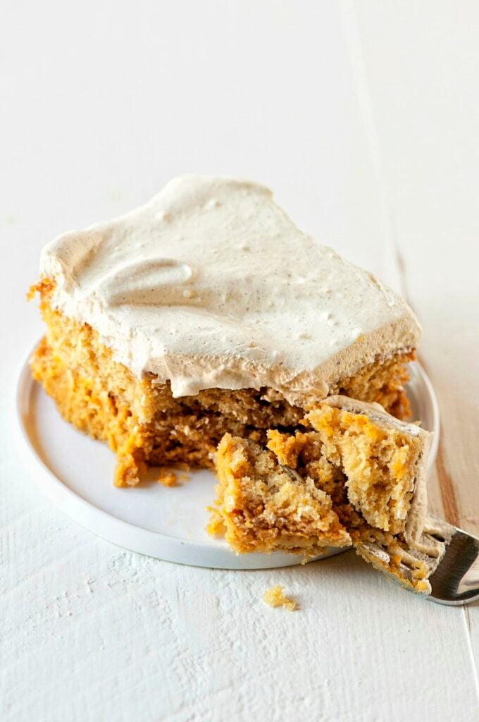 Pumpkin Spice Latte Magic Cake by- Sweet Recipes