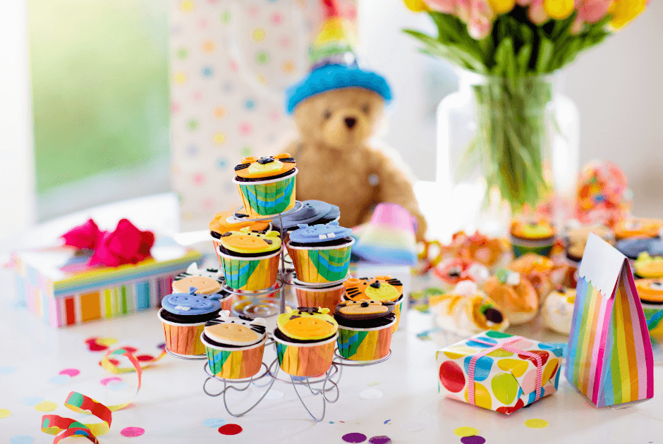 A cupcake party setup