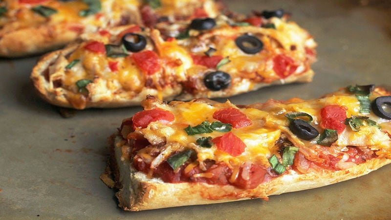 Chicken Taco French Bread Pizzas Pillsbury recipe