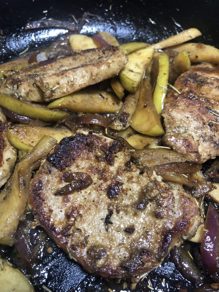 pork chops with apples recipe