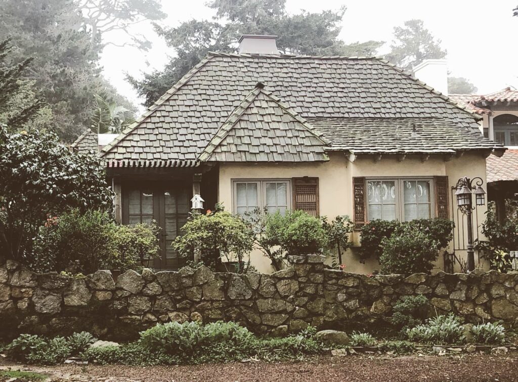 Our Stay at Hofsa&#8217;s House in Carmel by the Sea &#8211; California&#8217;s Most Charming Town