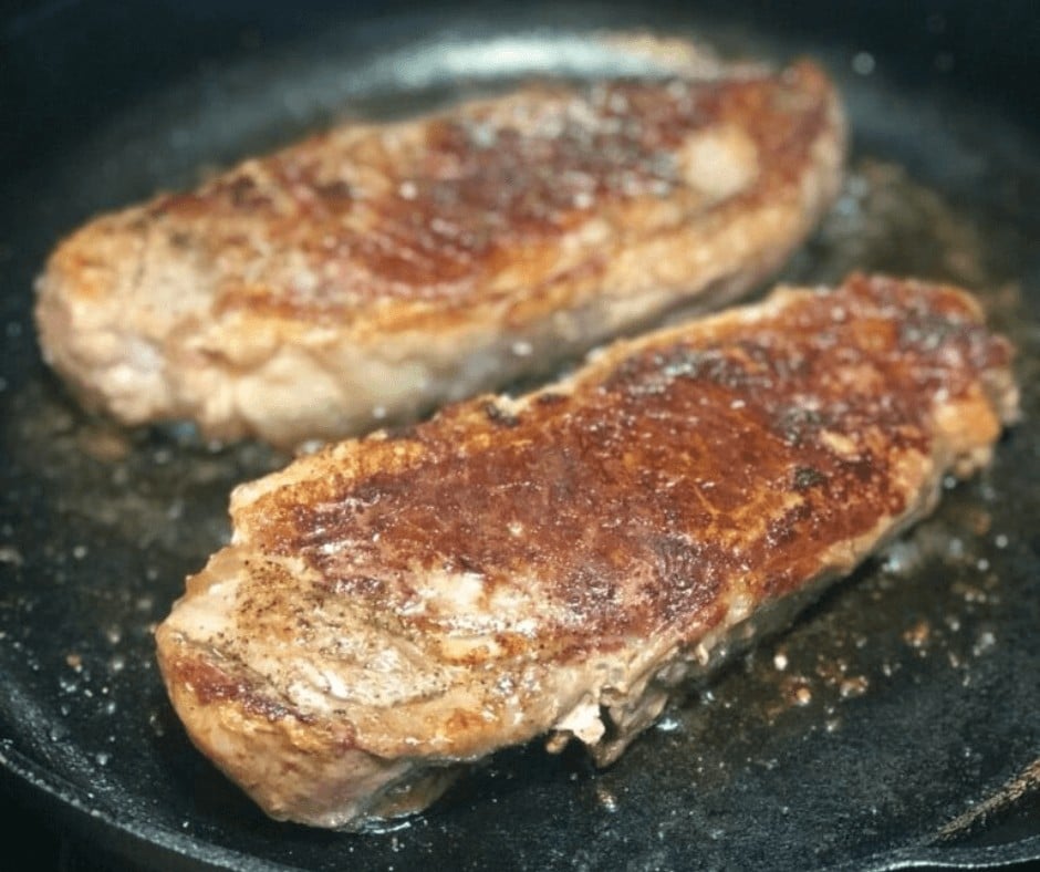 How to Cook Steak in a Cast Iron Skillet