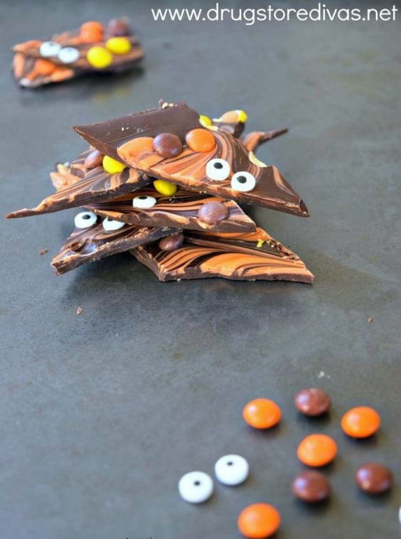 Halloween Desserts - Halloween Chocolate Bark