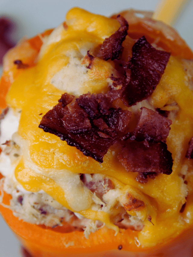 Quick and Easy Chicken Bacon Ranch Stuffed Peppers Recipe