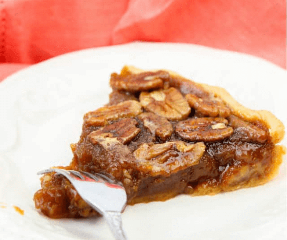 Pecan Pie - Easy Fall Dessert Recipes