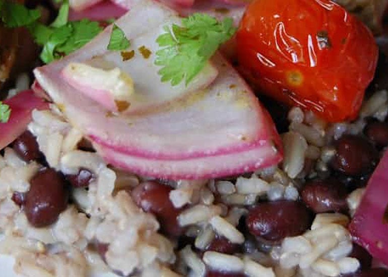 5 Dollar Dinner Ideas for Menu Planning Monday - Rice & Beans and Grilled Sausage & Veggies