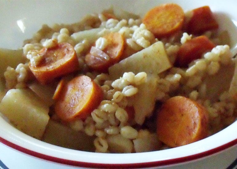 5 Dollar Dinner Ideas for Menu Planning Monday - Slow Cooker Vegan Barley Stew