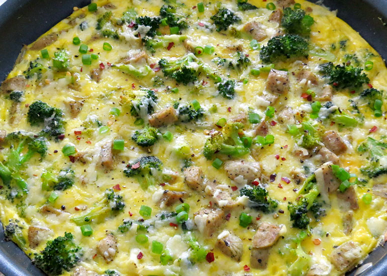 5 Dollar Dinner Ideas for Menu Planning Monday - Vegetable Frittata with Broccoli and Sausage