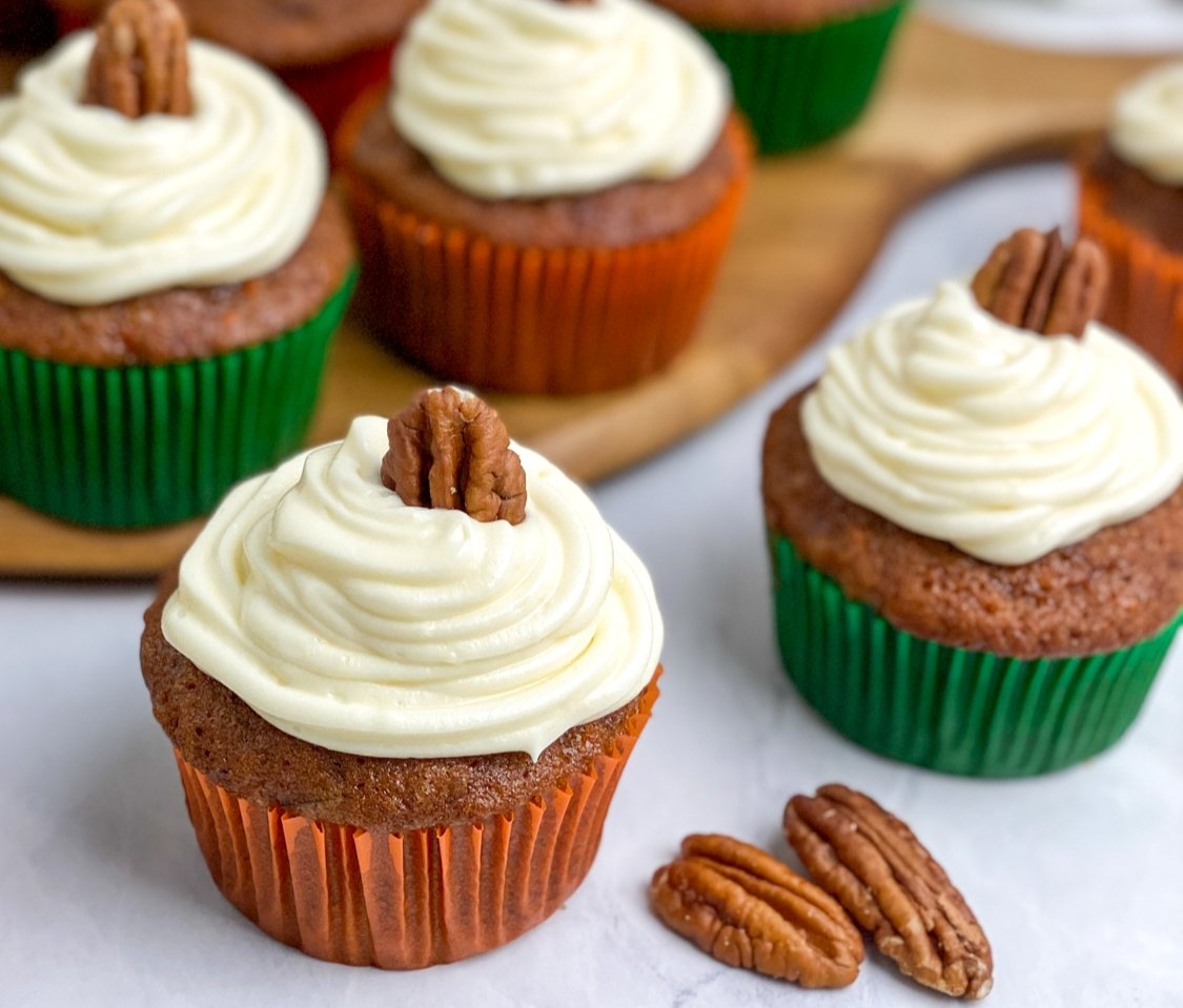 The Best Carrot Cake Cupcakes