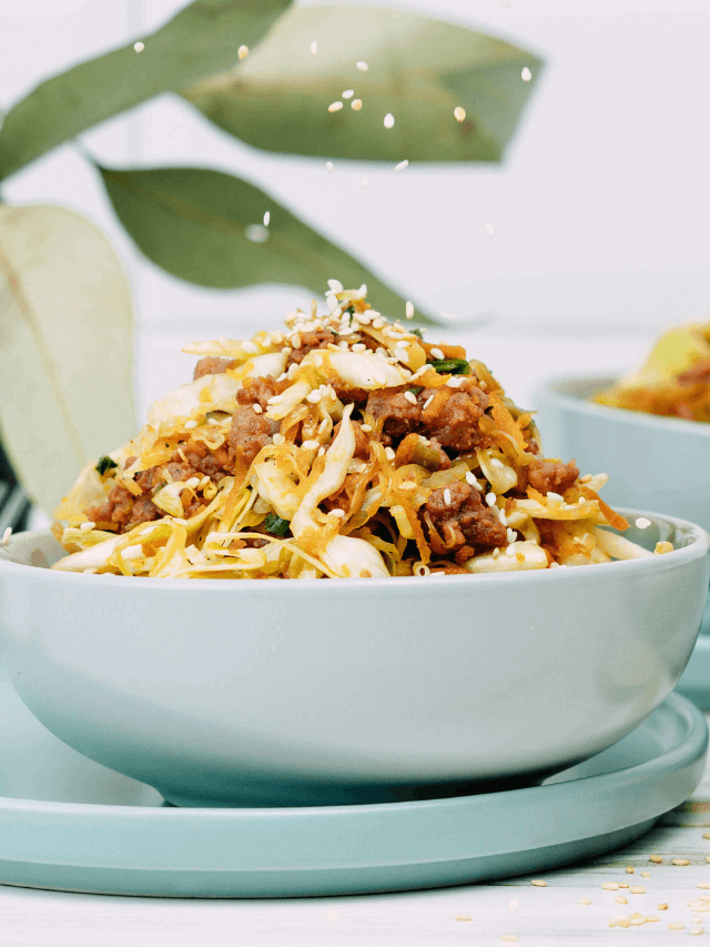 Easy Keto Egg Roll Bowl Recipe