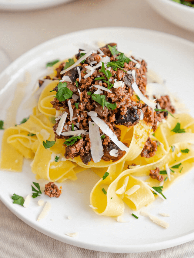 Easy Beef and Mushroom Bolognese