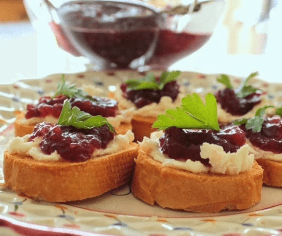 Cranberry Relish Crustini