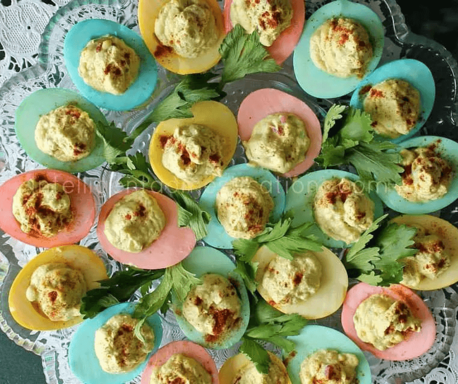 Deviled Eggs - Easy Thanksgiving Side Dish Recipes