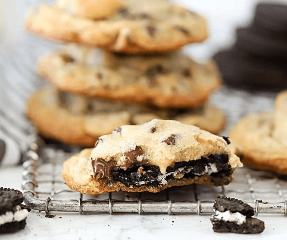 Oreo Stuffed Chocolate Chip Cookies