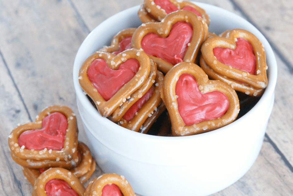 Chocolate Heart Pretzels - Valentine's Day Desserts for the Chocolate Lover