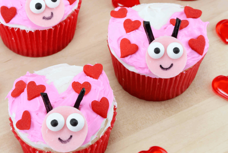 Love Bug Cupcakes - Easy Valentine's Day Baking Recipes