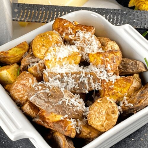 Crispy and Easy Rosemary Garlic Potatoes Recipe