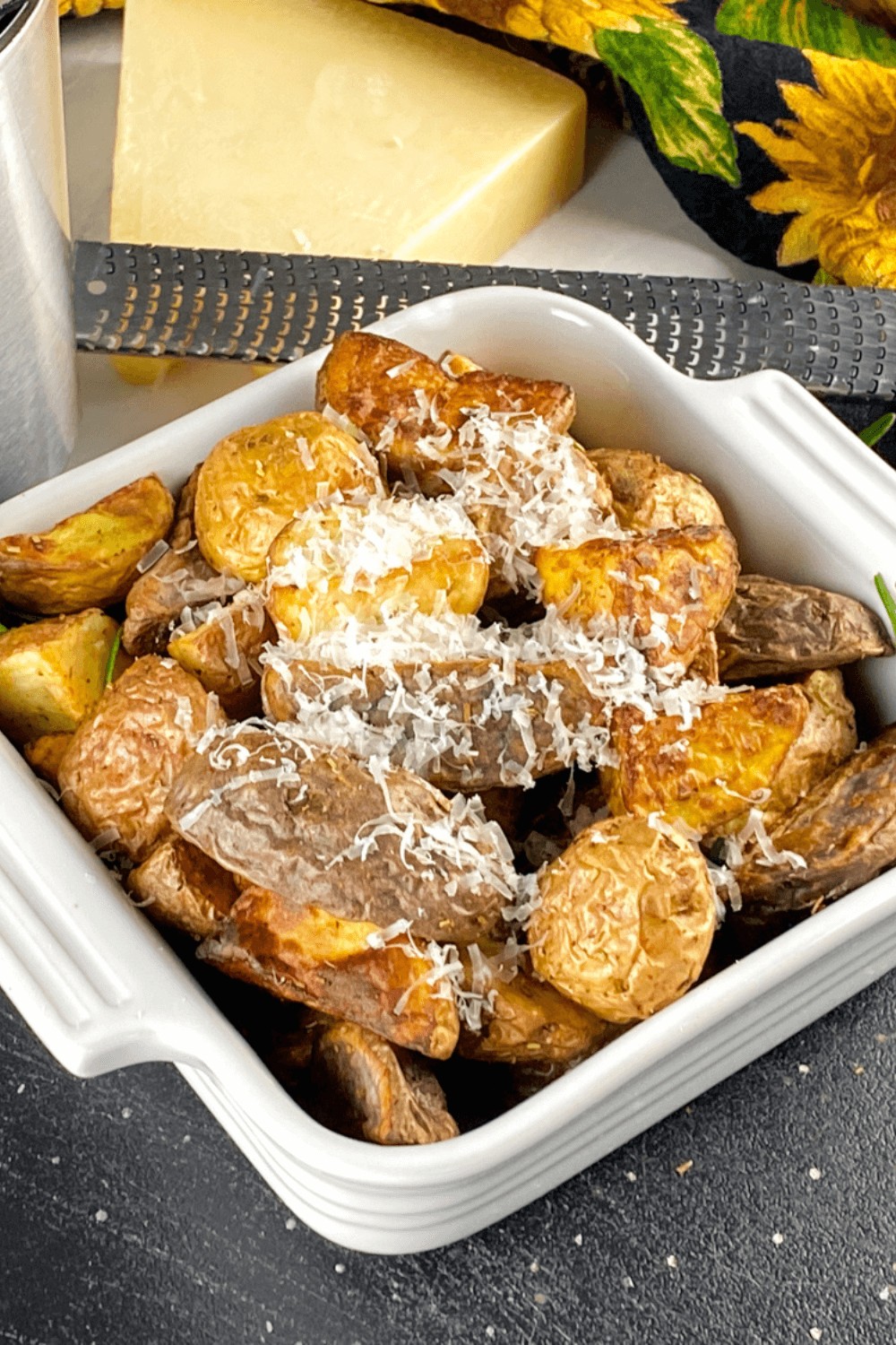 Crispy and Easy Rosemary Garlic Potatoes Recipe