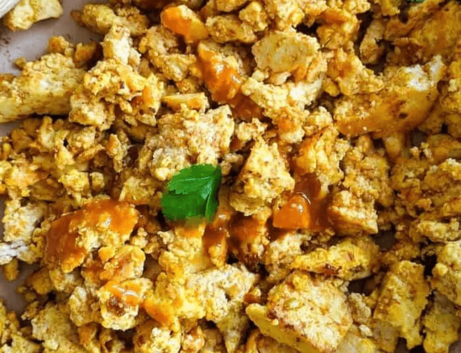 Hot Sauce Tofu Scramble