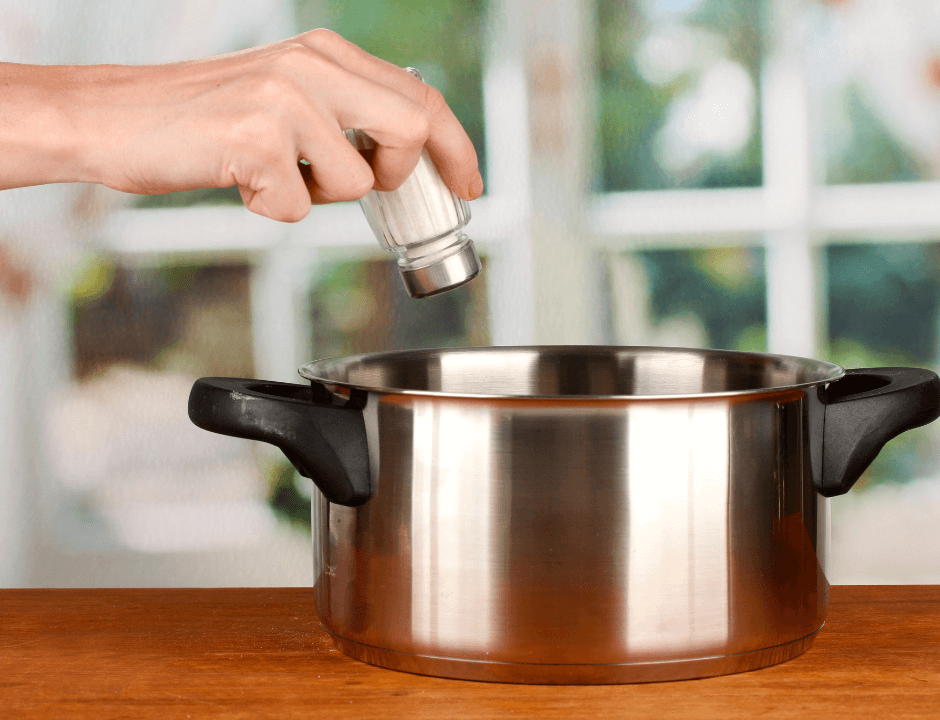 Using salt on a pot of water