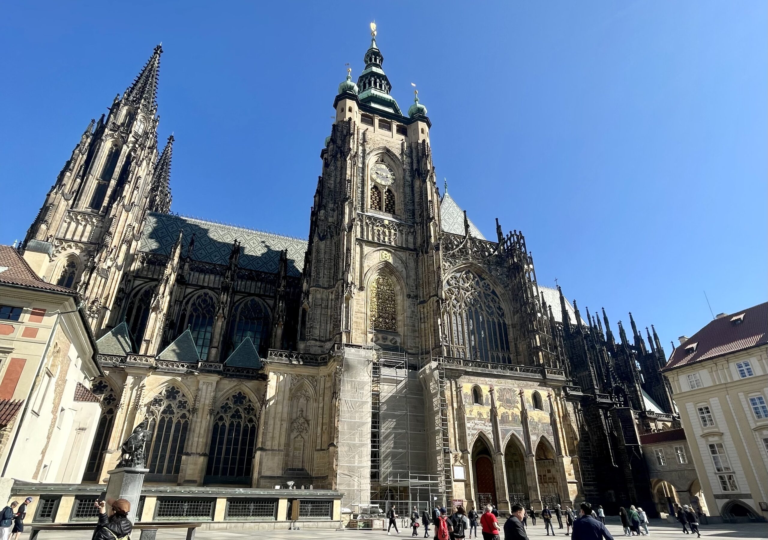 St Vitus Cathedral see Prague in 48 Hours