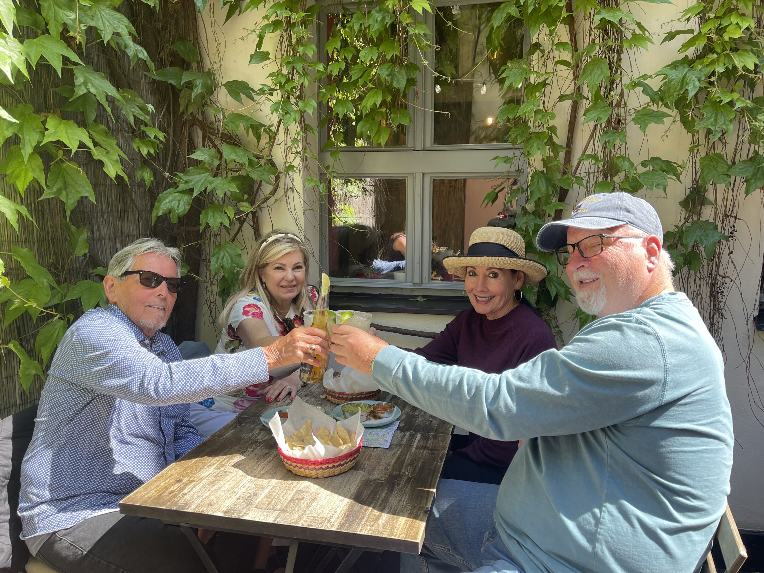 Lori Felix and 3 others dining out in Prague