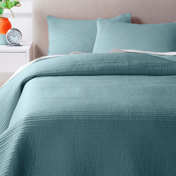 Rayon from Bamboo and Cotton Quilt Set