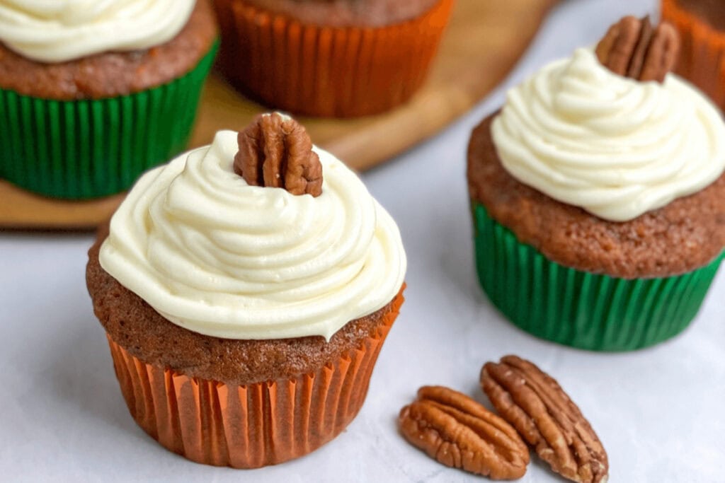 The Best Carrot Cake Cupcakes