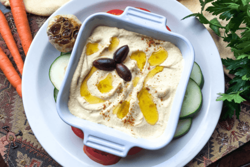 Creamy Roasted Garlic Hummus