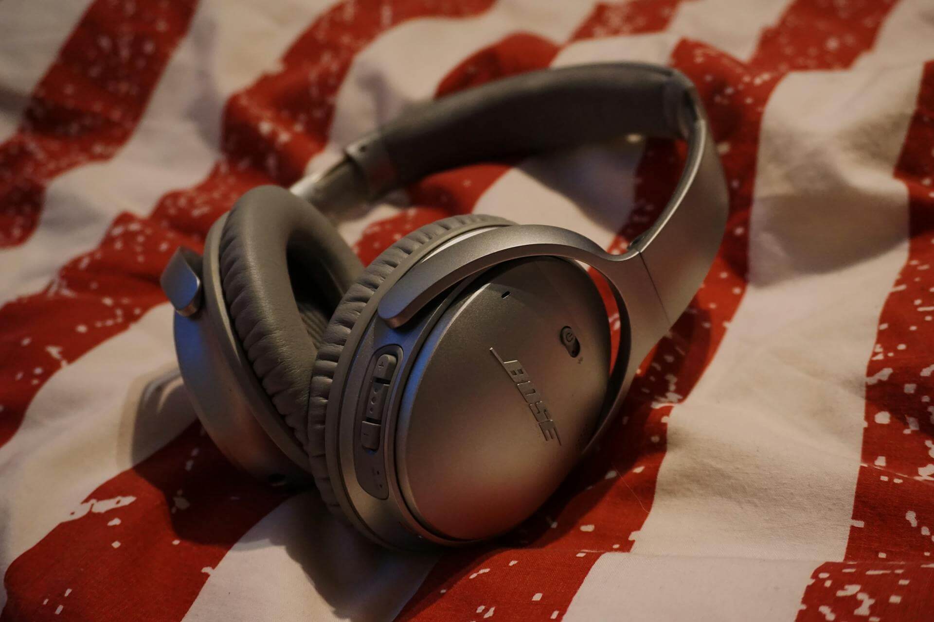 Close-up Photography of Headphones