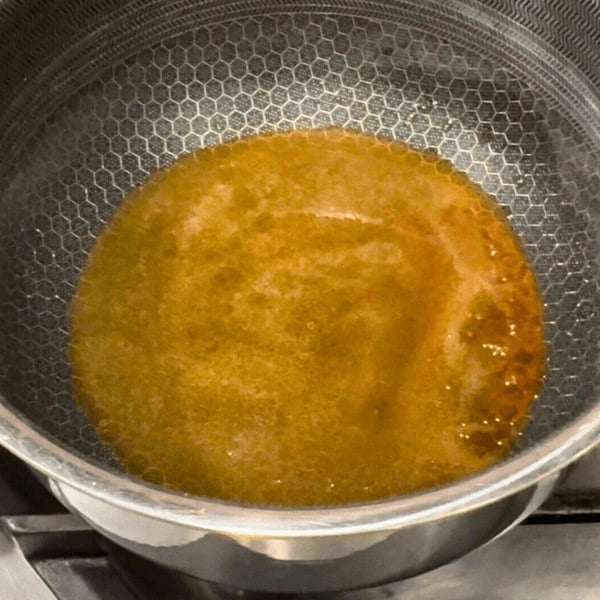 Caramelized sugar