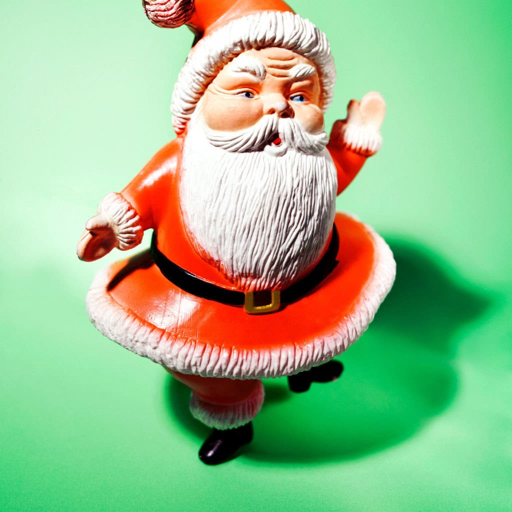 Christmas Party Icebreaker Games That are Easy and Fun!