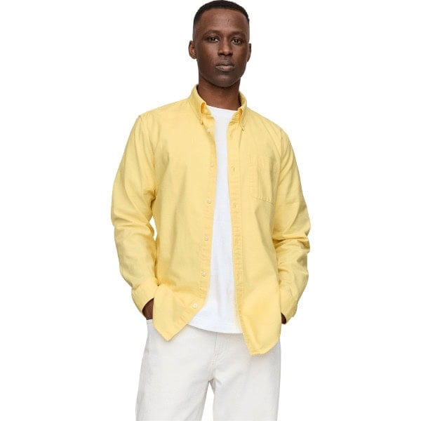 Classic Oxford Shirt in Standard Fit