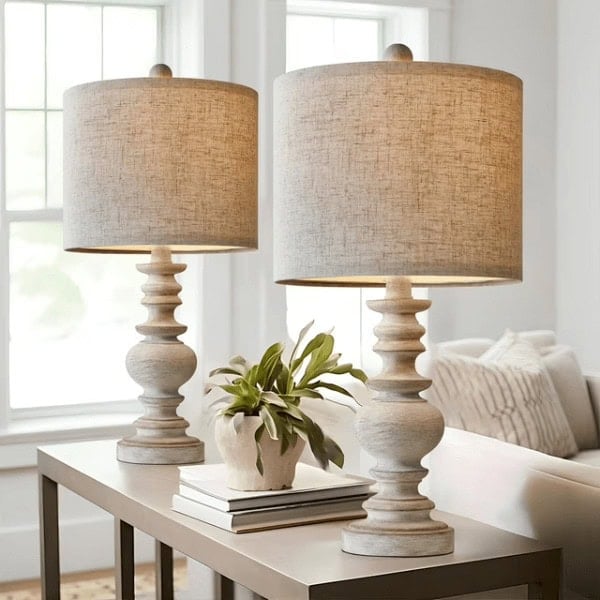 Set of 2 Resin Table Lamps