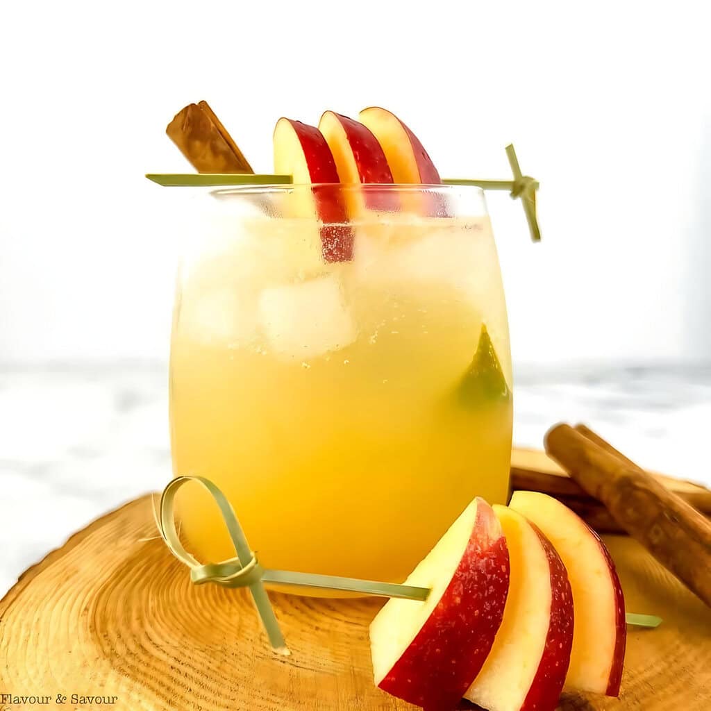 Apple Cider Ginger Beer Mocktail
