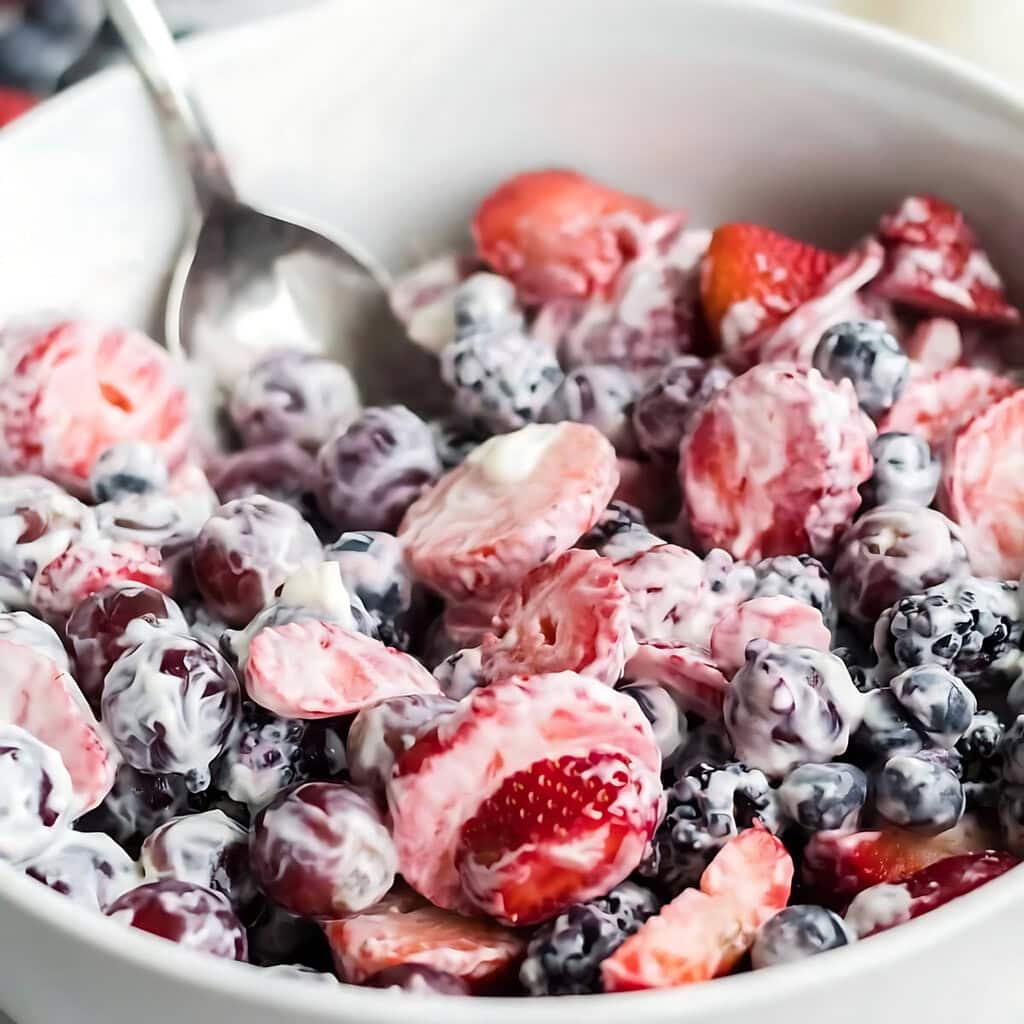 Fruit Salad With Greek Yogurt