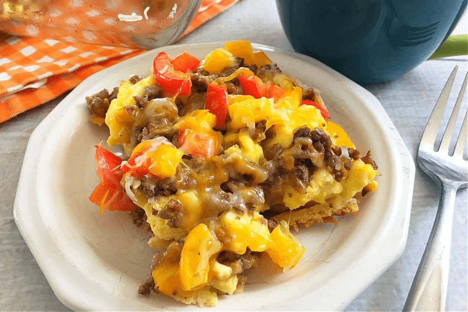 Crescent Roll Breakfast Pizza - Recipes Made with Ground Beef
