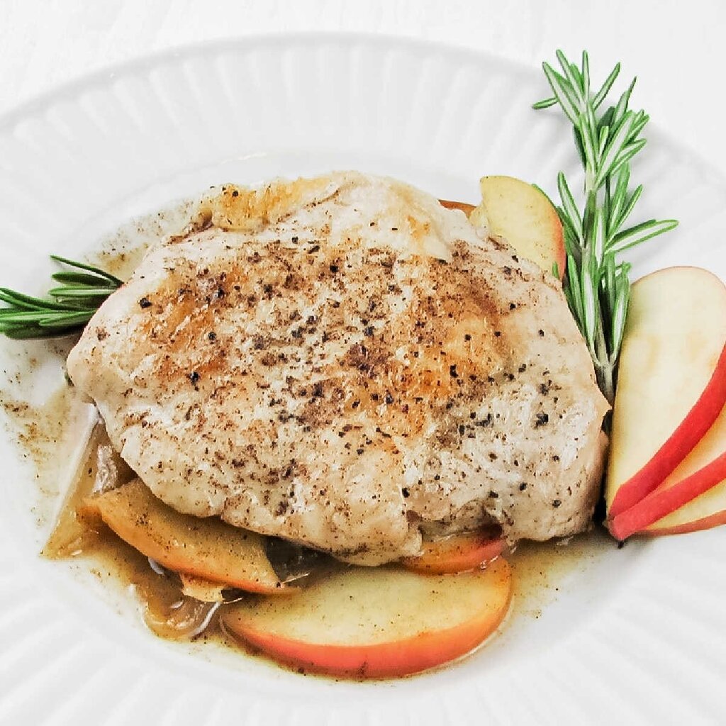Apple Rosemary Pork Chops