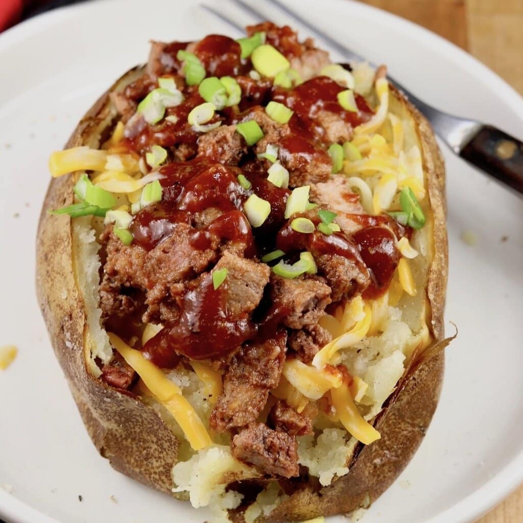 Bbq Stuffed Potatoes