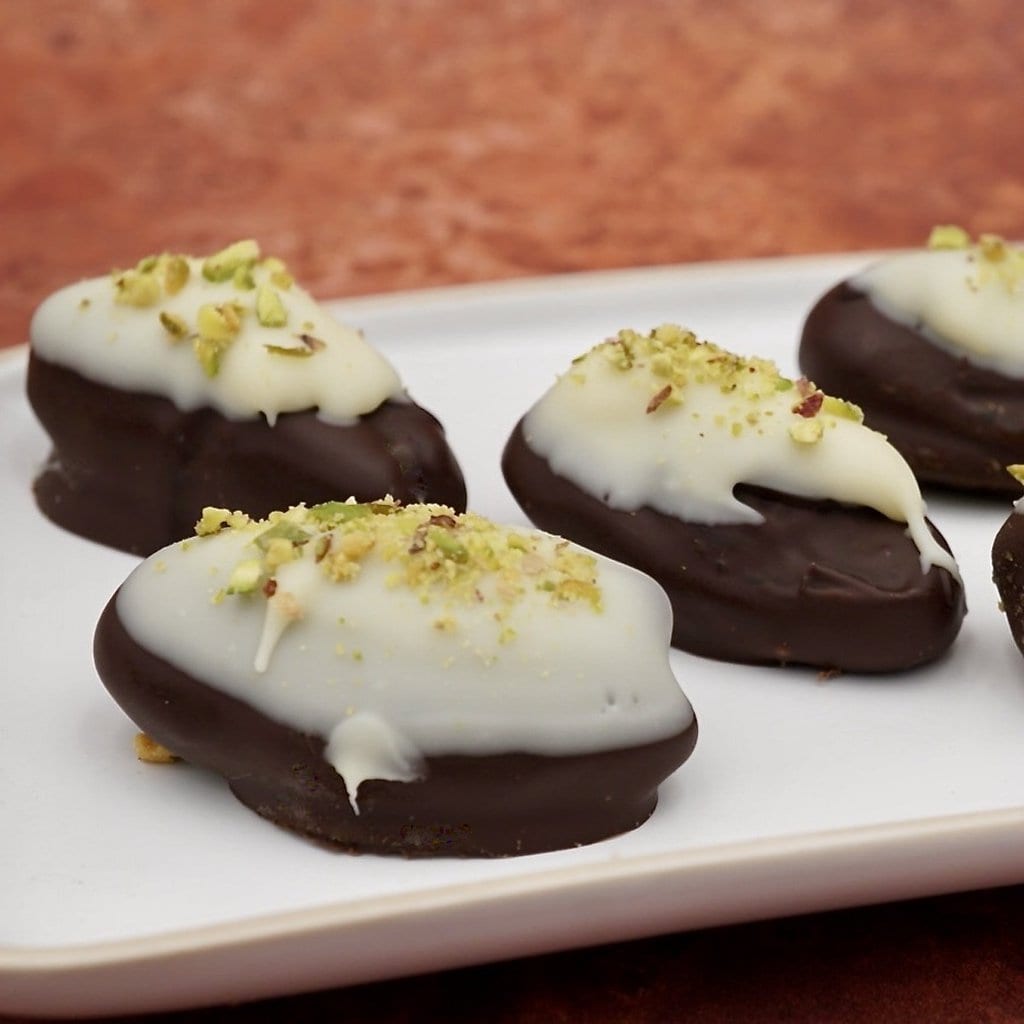 Chocolate Dates With Crystallised Ginger Easy Edible Gift