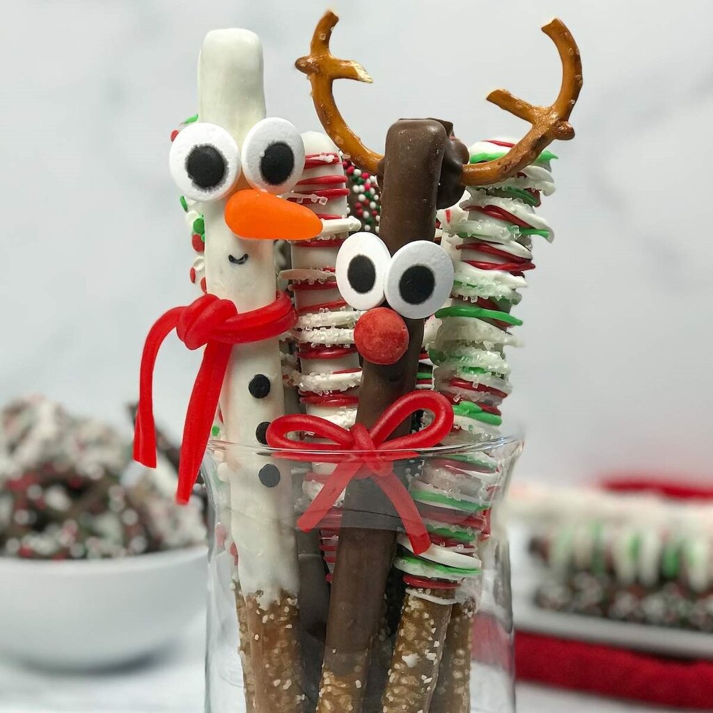Christmas Pretzel Rods Recipe