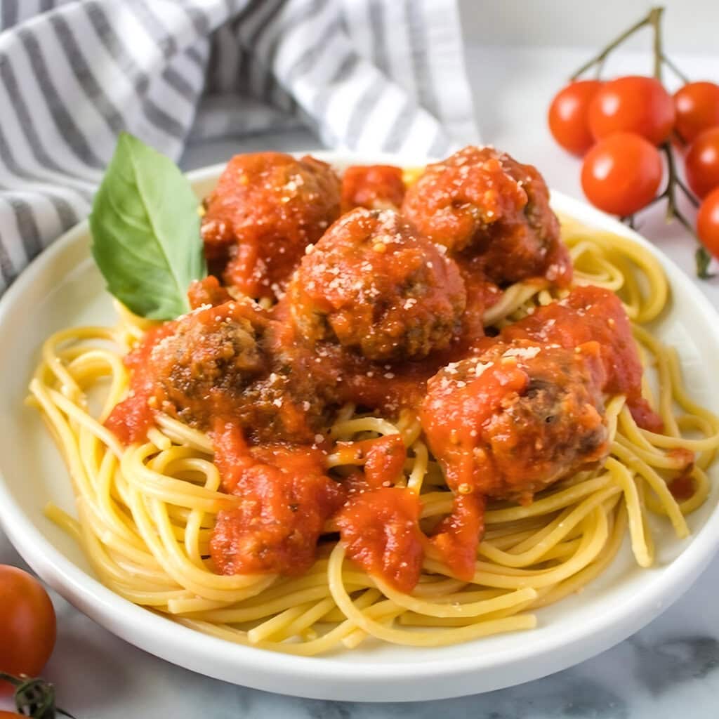 Pesto Meatballs And Spaghetti
