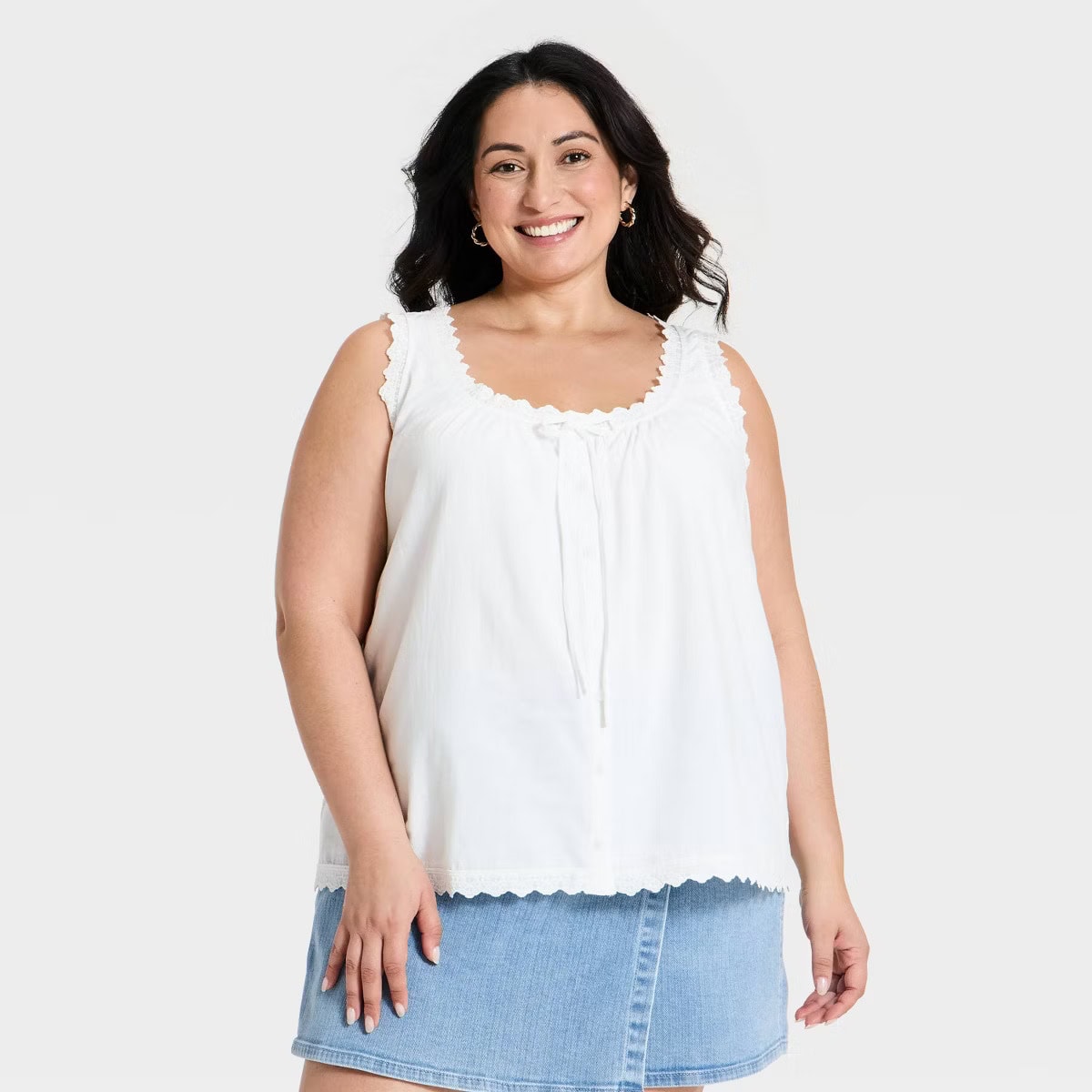 Ava & Viv Women's Sleeveless Ruff Trim Button-Up Front Tie Woven Tank Top